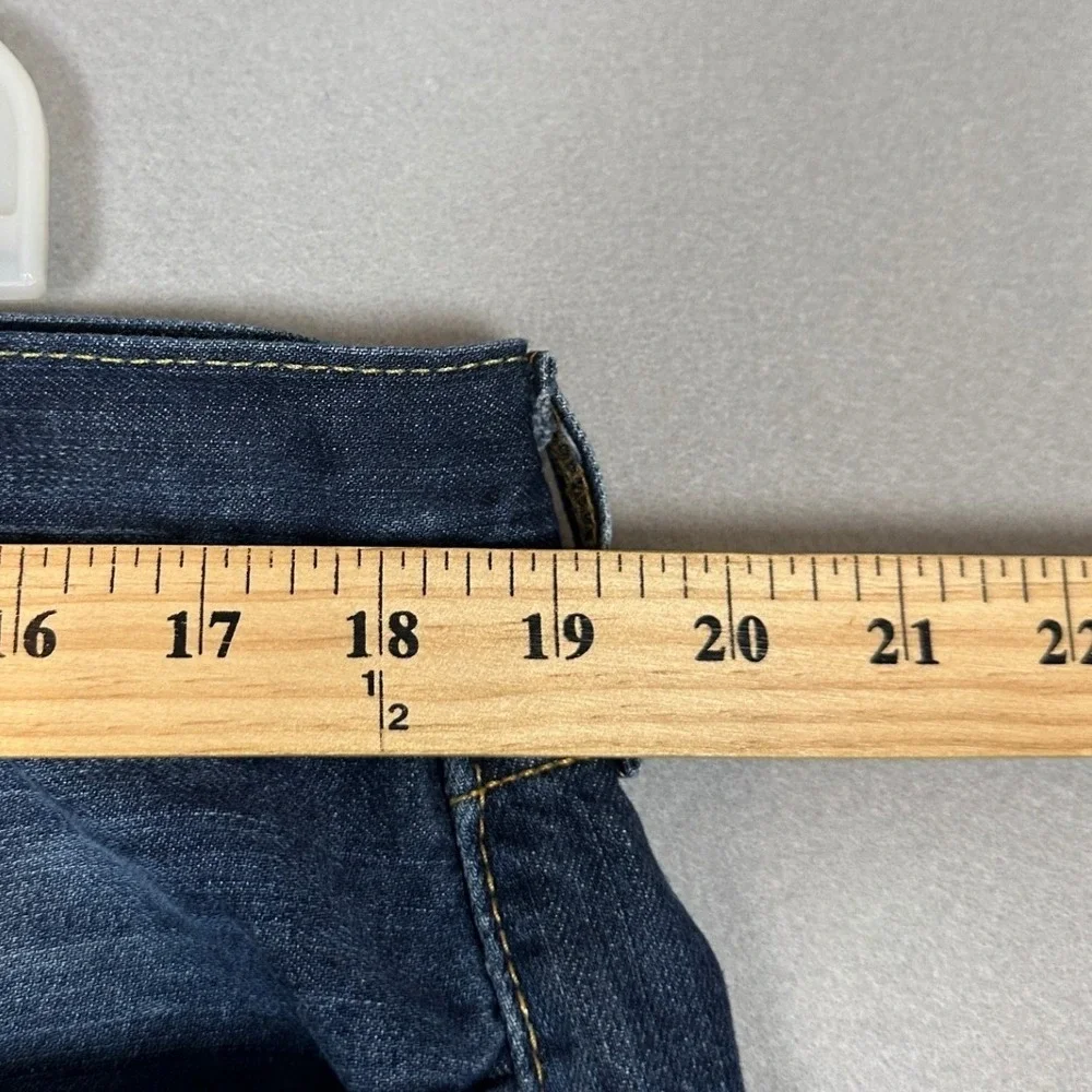 Levis levis 514